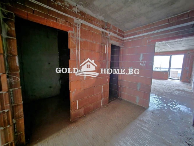 For Sale  2 bedroom Plovdiv , Hristo Smirnenski , 99 sq.m | 15734386 - image [11]