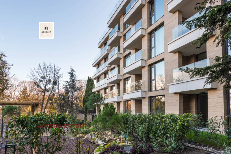 Продава 3-СТАЕН, гр. Варна, к.к. Св.Св. Константин и Елена, снимка 2 - Апартаменти - 52664686