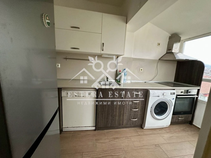 Продава ЕТАЖ ОТ КЪЩА, гр. Шумен, Център, снимка 3 - Етаж от къща - 53256108