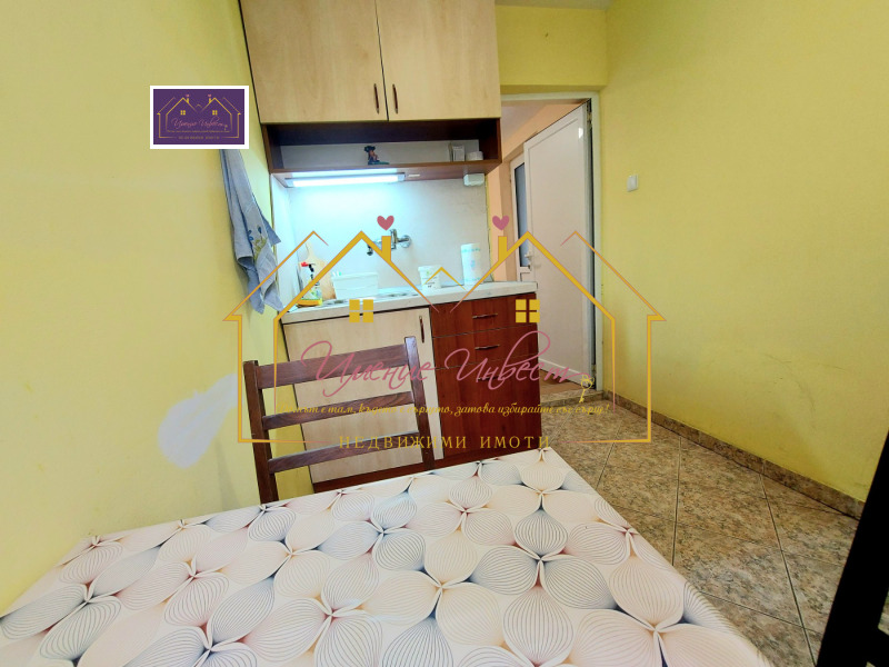 Продаја  Кућа Русе , Центар , 39 м2 | 66717421