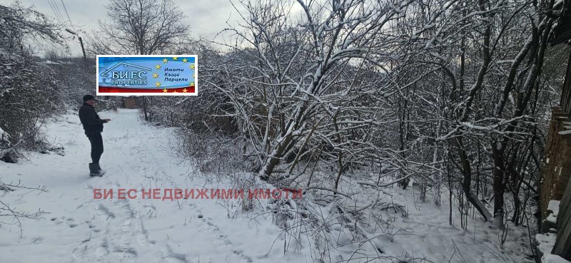 Продава ПАРЦЕЛ, с. Голям извор, област Ловеч, снимка 5 - Парцели - 53421730