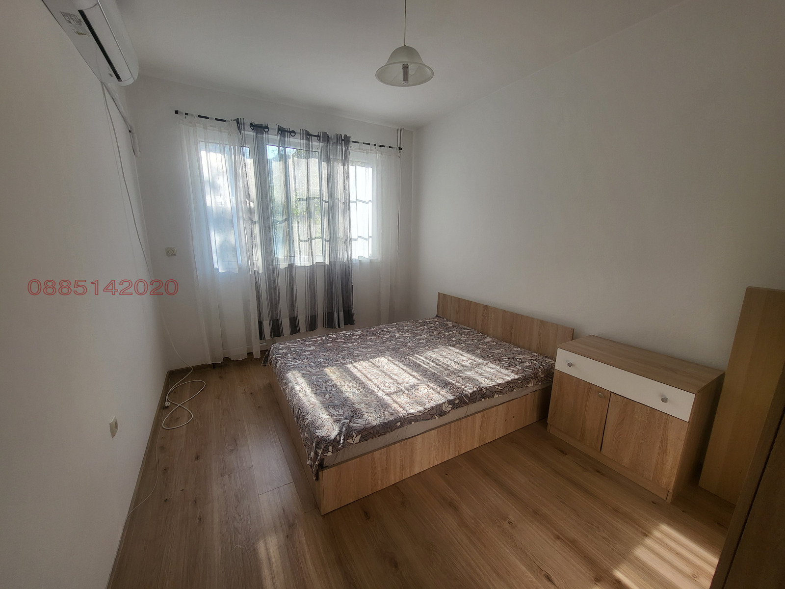 Продава 2-СТАЕН, гр. София, Център