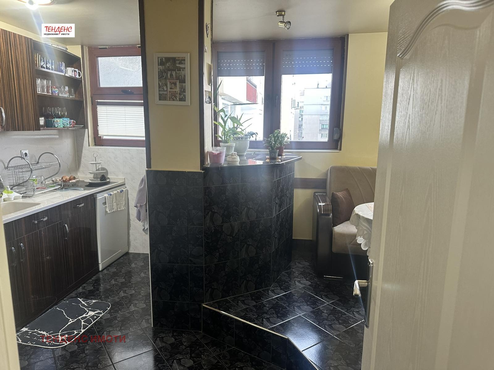 Продава 3-СТАЕН, гр. Кърджали, Възрожденци, снимка 6 - Апартаменти - 54773165
