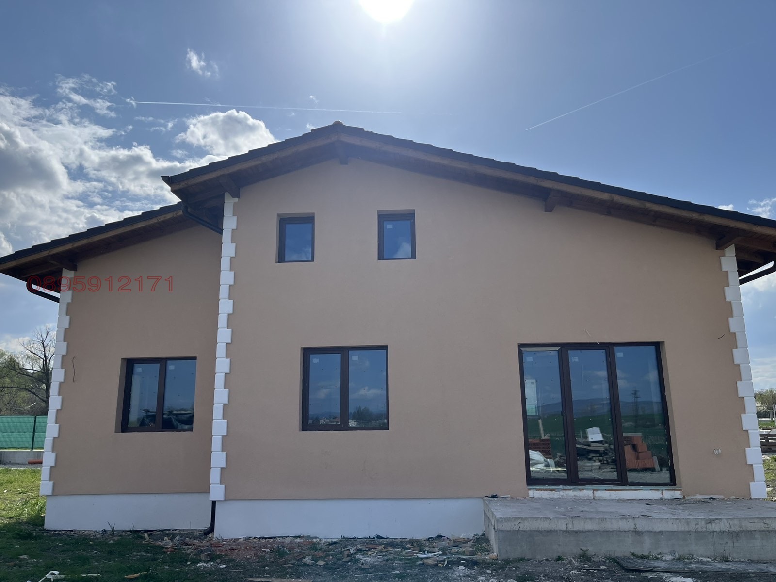 Продава КЪЩА, с. Гурмазово, област София област