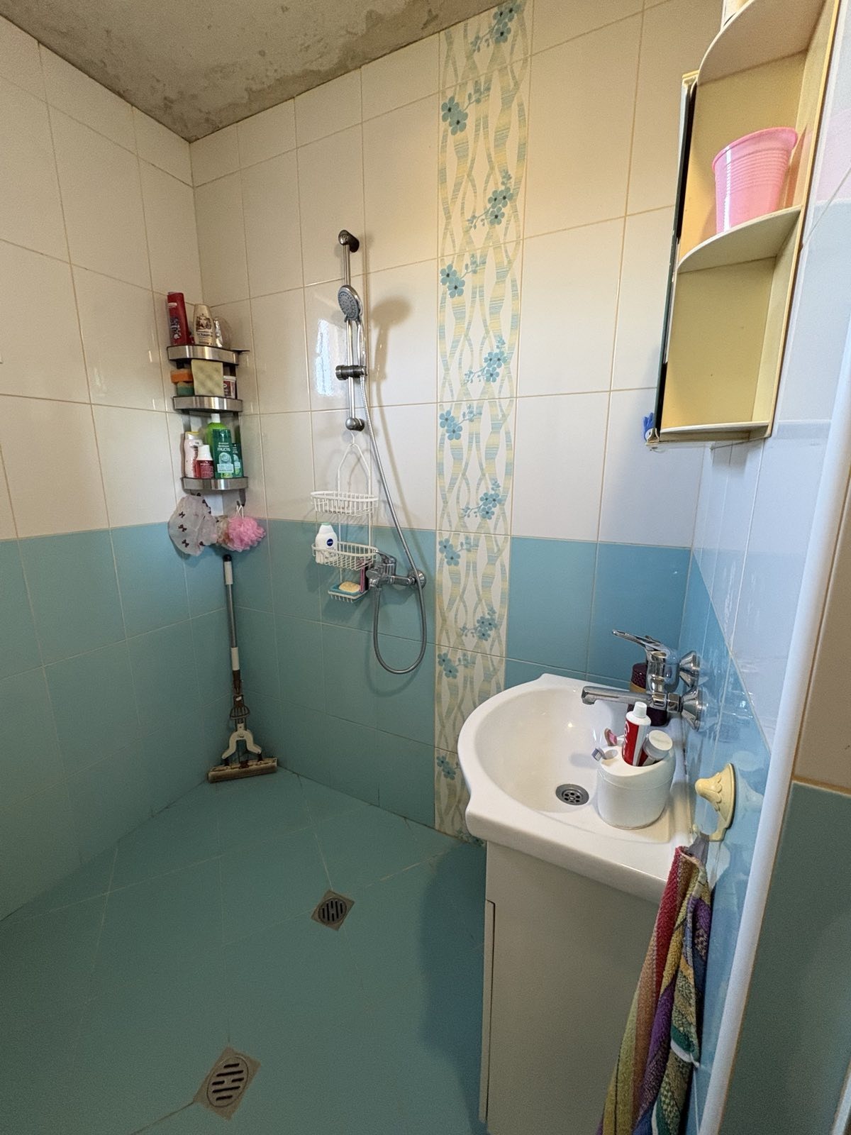 Продава КЪЩА, гр. Варна, м-т Боровец - юг, снимка 12 - Къщи - 54199943