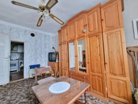 Продажба на къщи в град Добрич - изображение 14 