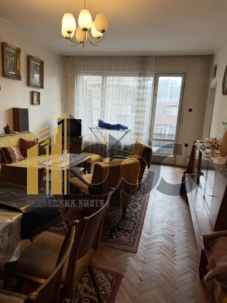 Продава 3-СТАЕН, гр. София, Медицинска академия, снимка 2 - Апартаменти - 53178416
