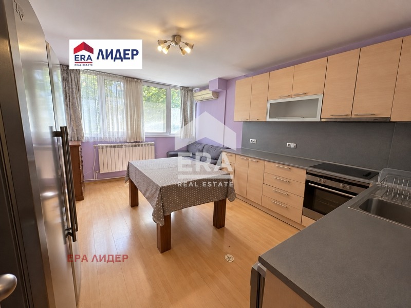 Продава  Многостаен град Русе , Хъшове , 122 кв.м | 30957144