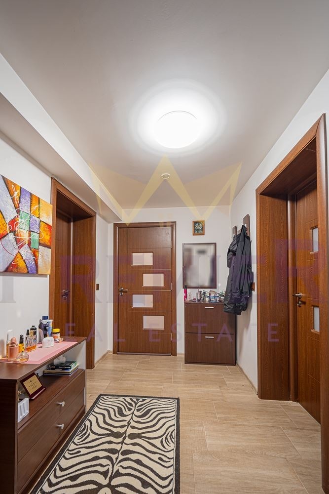 Продава КЪЩА, с. Гурково, област Добрич, снимка 5 - Къщи - 55687252