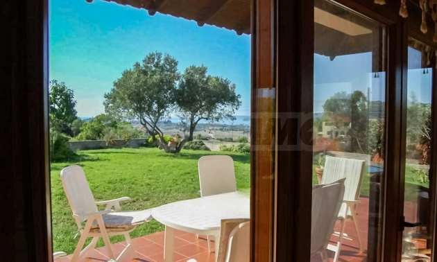 Продава ВИЛА, Извън страната, област Извън страната