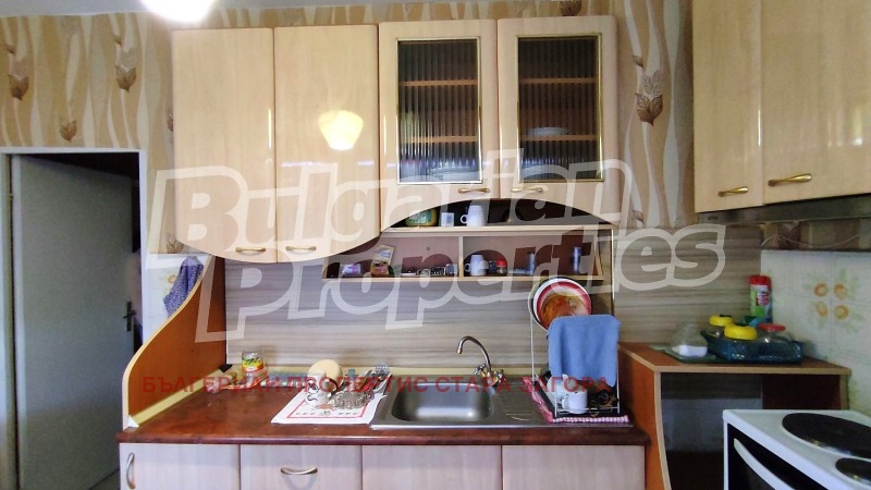 Продава 2-СТАЕН, гр. Стара Загора, Три чучура - юг