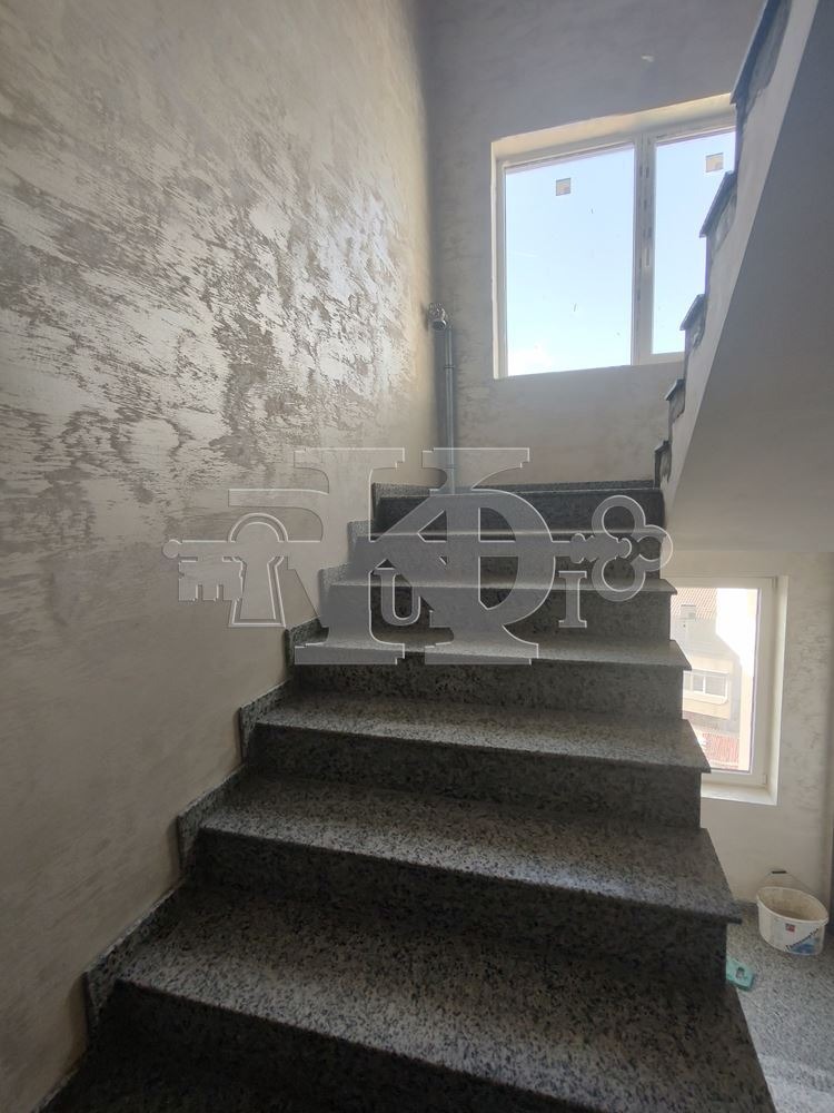 Продава 3-СТАЕН, гр. Добрич, Център, снимка 12 - Апартаменти - 53021316