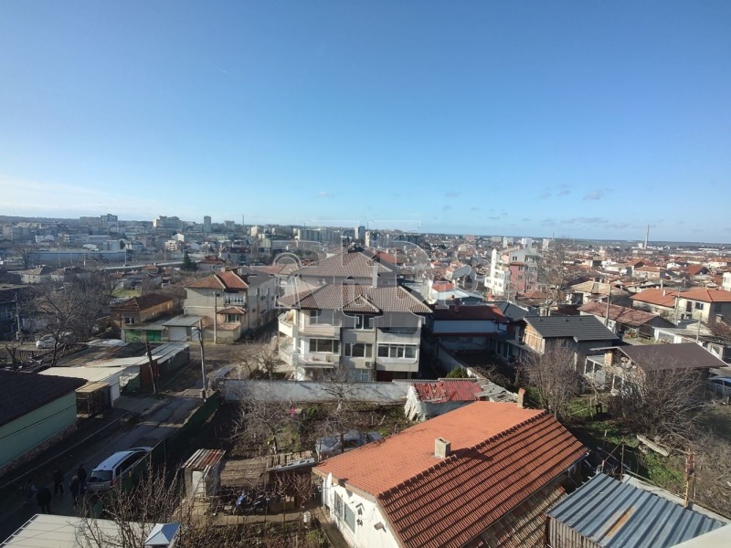 Продава 3-СТАЕН, гр. Добрич, Център, снимка 6 - Апартаменти - 53021316