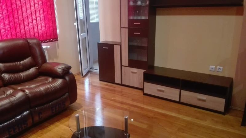 Te koop  3 slaapkamers Pleven , 9-ti kvartal , 125 m² | 93982760 - afbeelding [2]