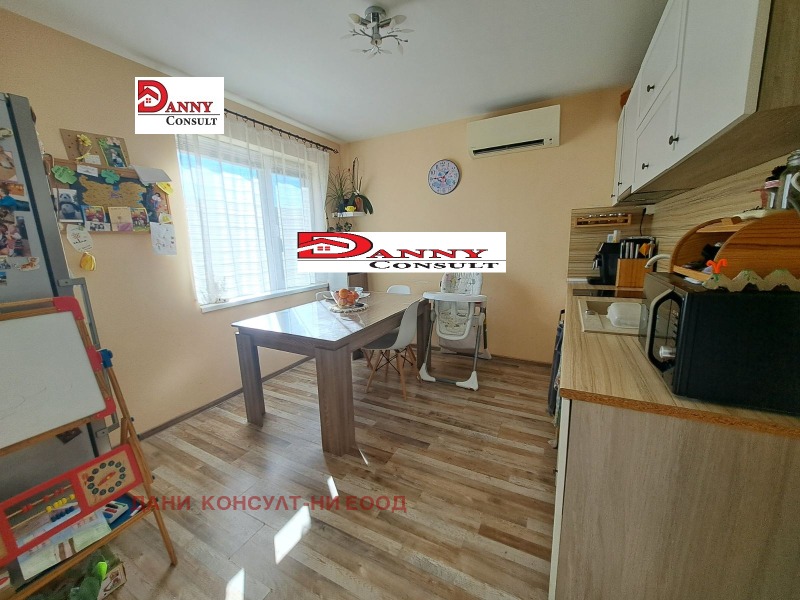 Продава КЪЩА, с. Царевец, област Велико Търново, снимка 2 - Къщи - 53324499