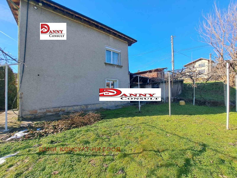 Продава КЪЩА, с. Царевец, област Велико Търново, снимка 14 - Къщи - 53324499