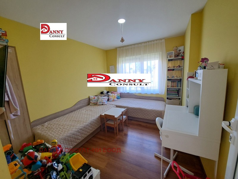 Продава КЪЩА, с. Царевец, област Велико Търново, снимка 6 - Къщи - 53324499