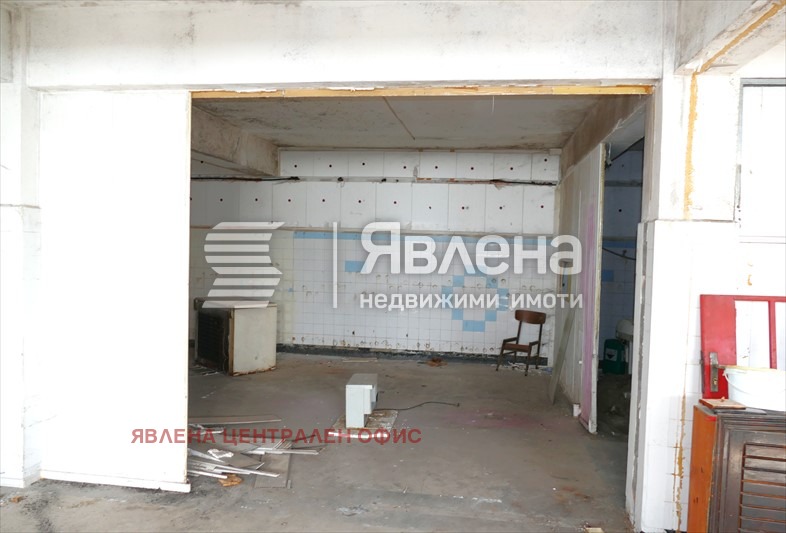 Продава МАГАЗИН, гр. Кърджали, Център, снимка 5 - Магазини - 53715920