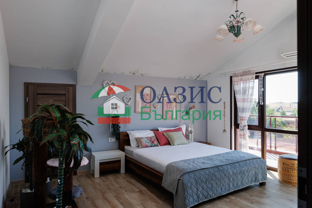 Продава КЪЩА, гр. Бургас, с. Брястовец, снимка 9 - Къщи - 55228405