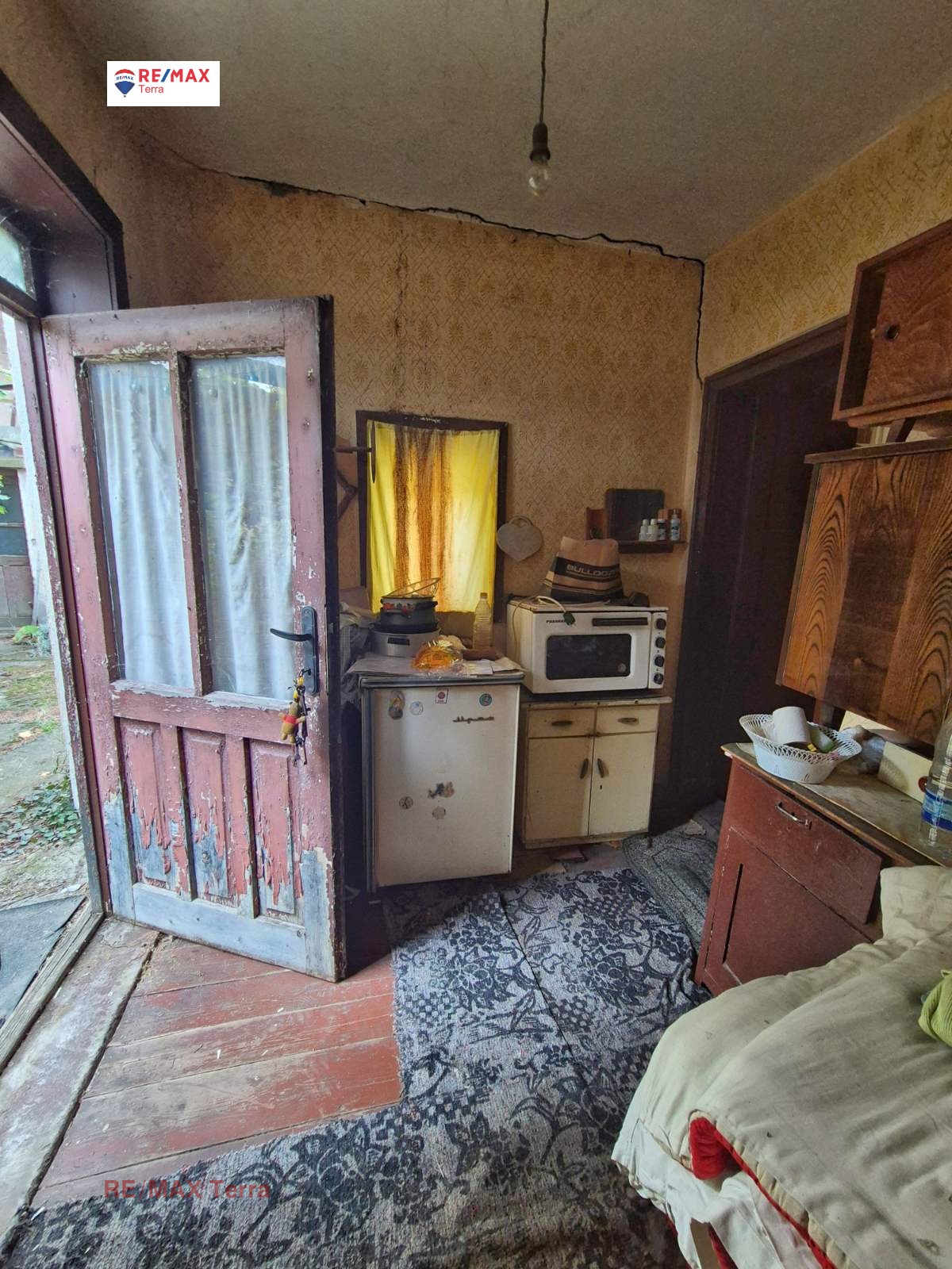 Продава КЪЩА, гр. Кнежа, област Плевен, снимка 14 - Къщи - 56552149