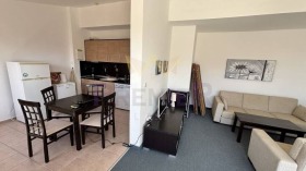 1 quarto Aheloi, região Burgas