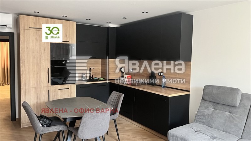 À venda  1 quarto Varna , k.k. Sv.Sv. Konstantin i Elena , 68 m² | 20752646