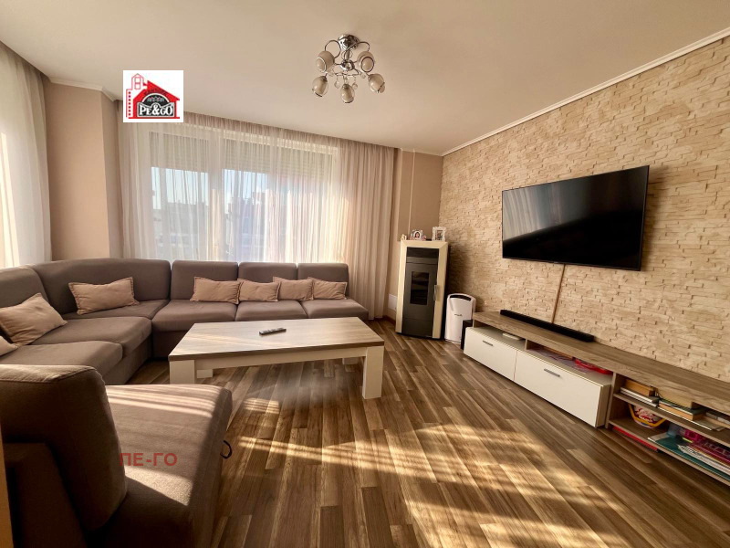 Na prodej  2 ložnice Pazardžik , Ustrem , 97 m2 | 62011253