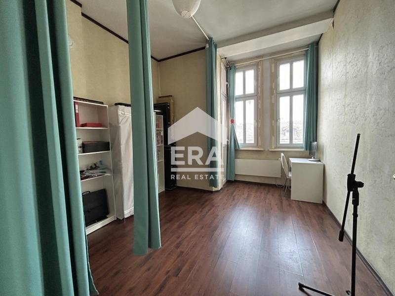 Продава 3-СТАЕН, гр. София, Център, снимка 4 - Апартаменти - 52619667