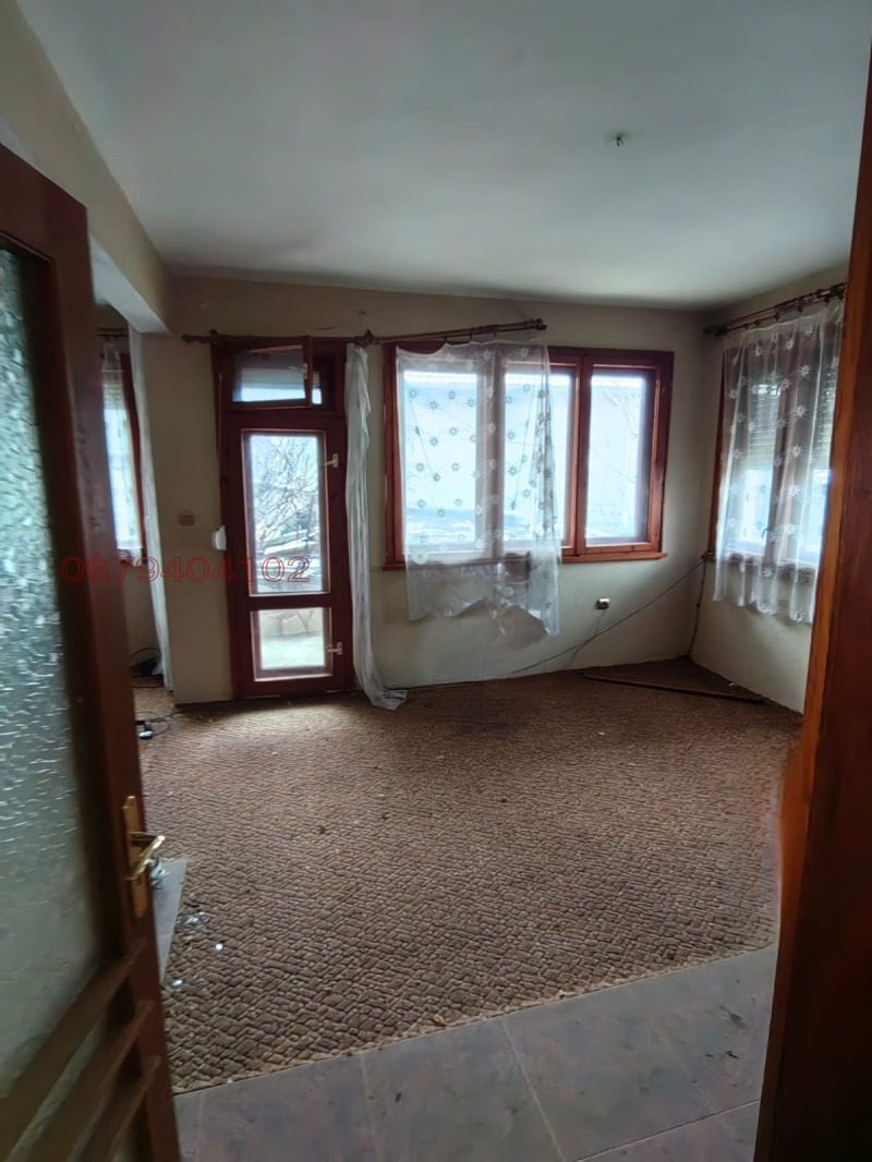 Продава КЪЩА, гр. Провадия, област Варна, снимка 5 - Къщи - 53136383