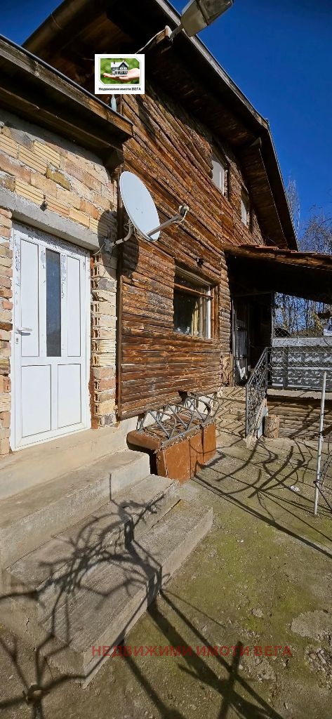 Продава ВИЛА, гр. Стражица, област Велико Търново, снимка 5 - Вили - 53208225