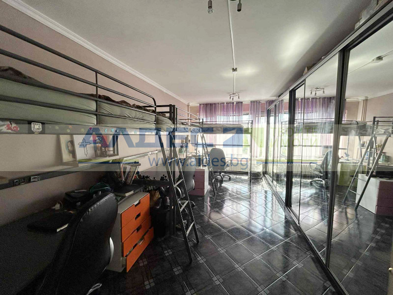 For Sale  2 bedroom Sofia , Mladost 4 , 89 sq.m | 36317386 - image [2]