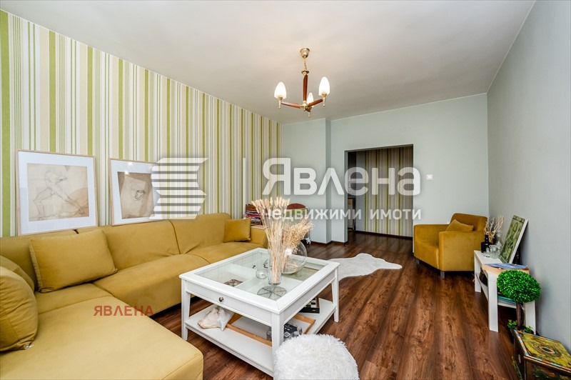 Продава 3-СТАЕН, гр. София, Стрелбище