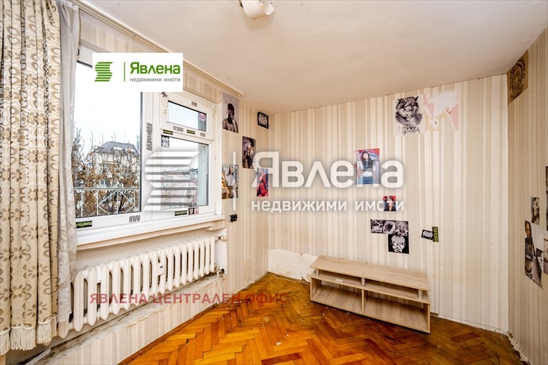 Продава 3-СТАЕН, гр. София, Център, снимка 14 - Апартаменти - 54733007