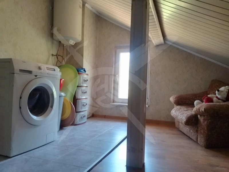 Myytävänä  Talo Varnan alue , Junak , 87 neliömetriä | 84804978 - kuva [6]