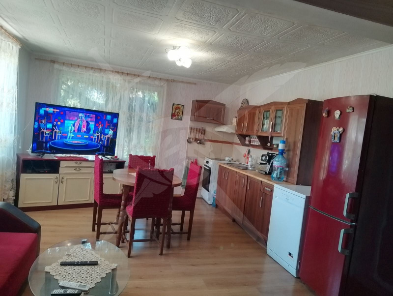 Myytävänä  Talo Varnan alue , Junak , 87 neliömetriä | 84804978 - kuva [2]