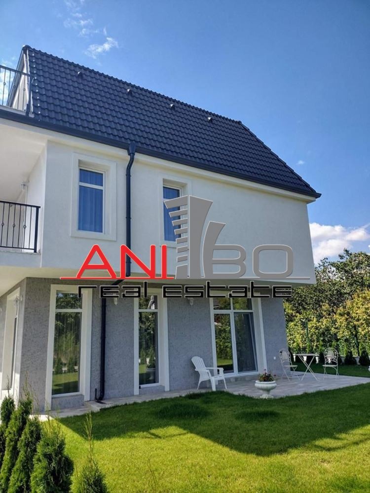 Продава  Къща град Варна , м-т Ален мак , 270 кв.м | 62073498