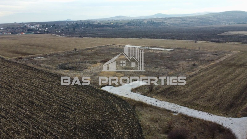 Продава ПАРЦЕЛ, с. Хераково, област София област, снимка 11 - Парцели - 50486396