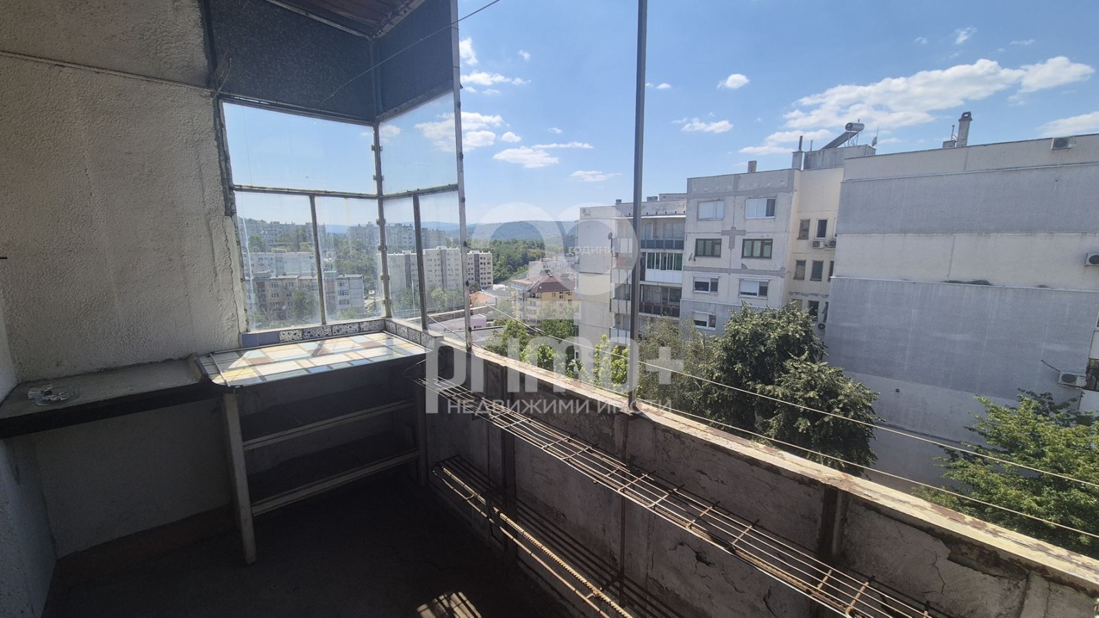 Продава 3-СТАЕН, гр. Велико Търново, Бузлуджа, снимка 4 - Апартаменти - 55636477