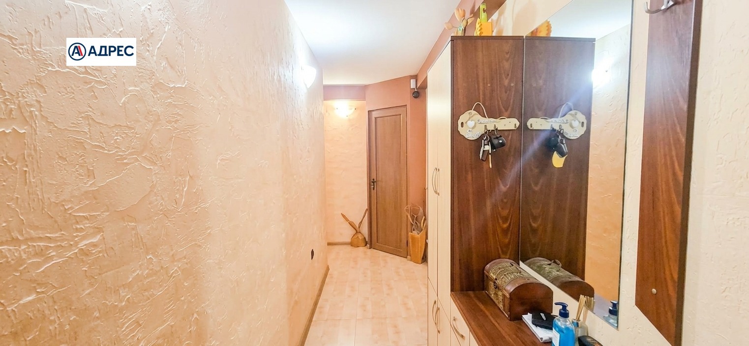 Продава 3-СТАЕН, гр. Шумен, Център, снимка 11 - Апартаменти - 56372954