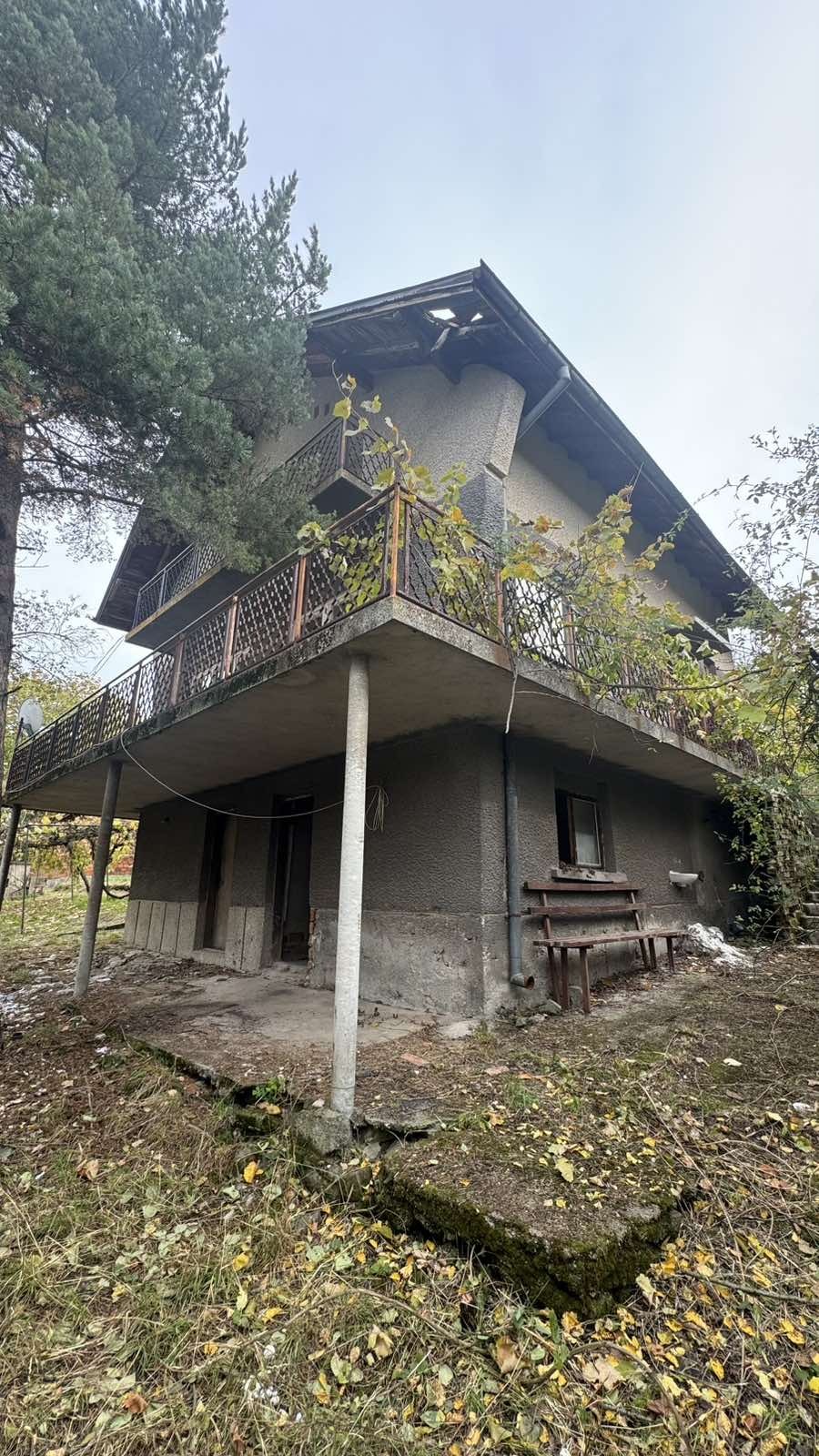 Продава КЪЩА, с. Кондофрей, област Перник
