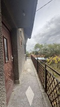 Продава КЪЩА, област Перник, с. Кондофрей • 70000 € / 136908.10 лв. • 10312218 11