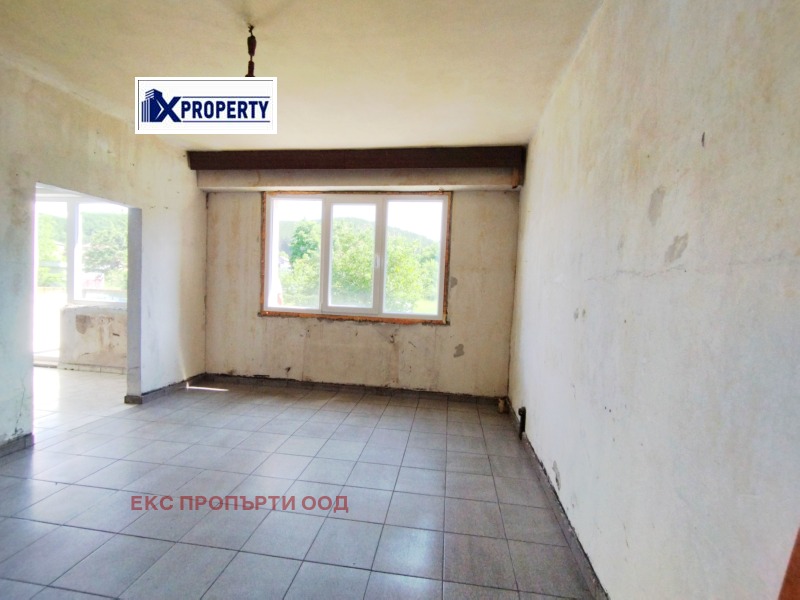 Продава  1-стаен град Перник , Изток , 46 кв.м | 35540681 - изображение [5]