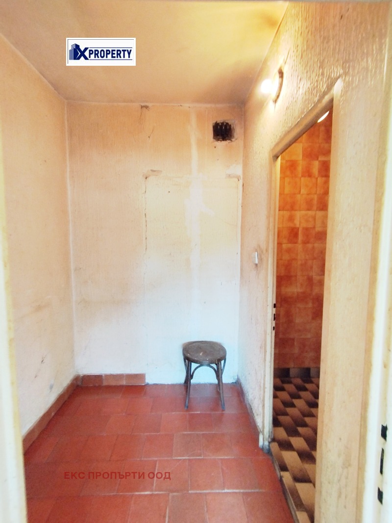 Продава  1-стаен град Перник , Изток , 46 кв.м | 35540681 - изображение [7]