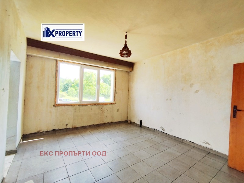 Продава  1-стаен град Перник , Изток , 46 кв.м | 35540681 - изображение [4]