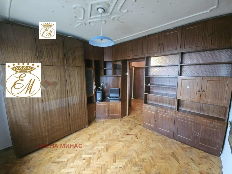 Продава 2-СТАЕН, гр. Шумен, Пазара, снимка 8 - Апартаменти - 52452821