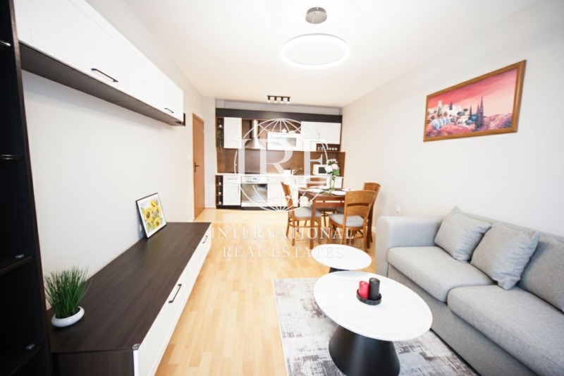 Продава 3-СТАЕН, гр. Варна, м-т Ален мак, снимка 2 - Апартаменти - 53153565