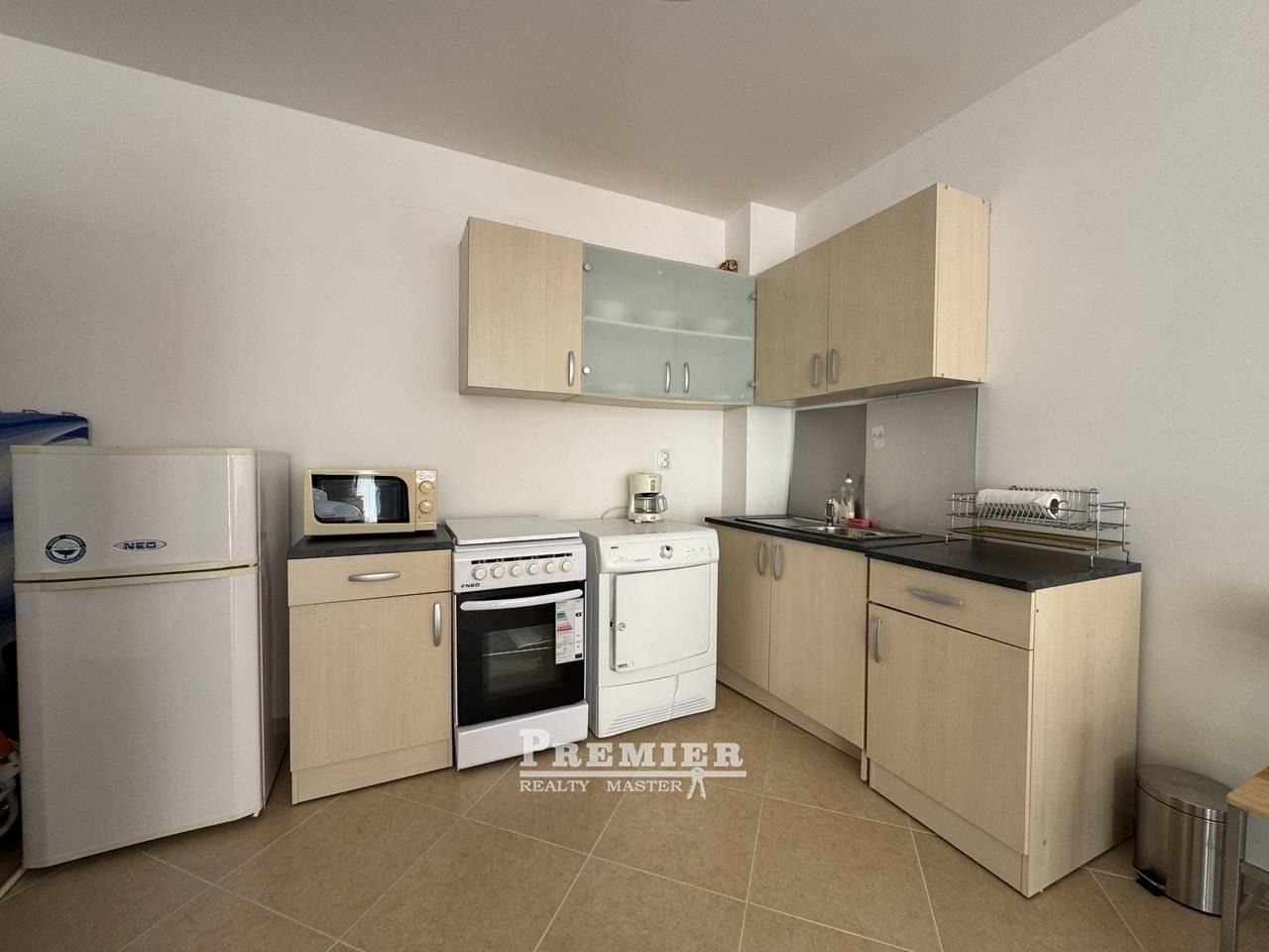 Продава 2-СТАЕН, гр. Поморие, област Бургас, снимка 4 - Апартаменти - 56640482