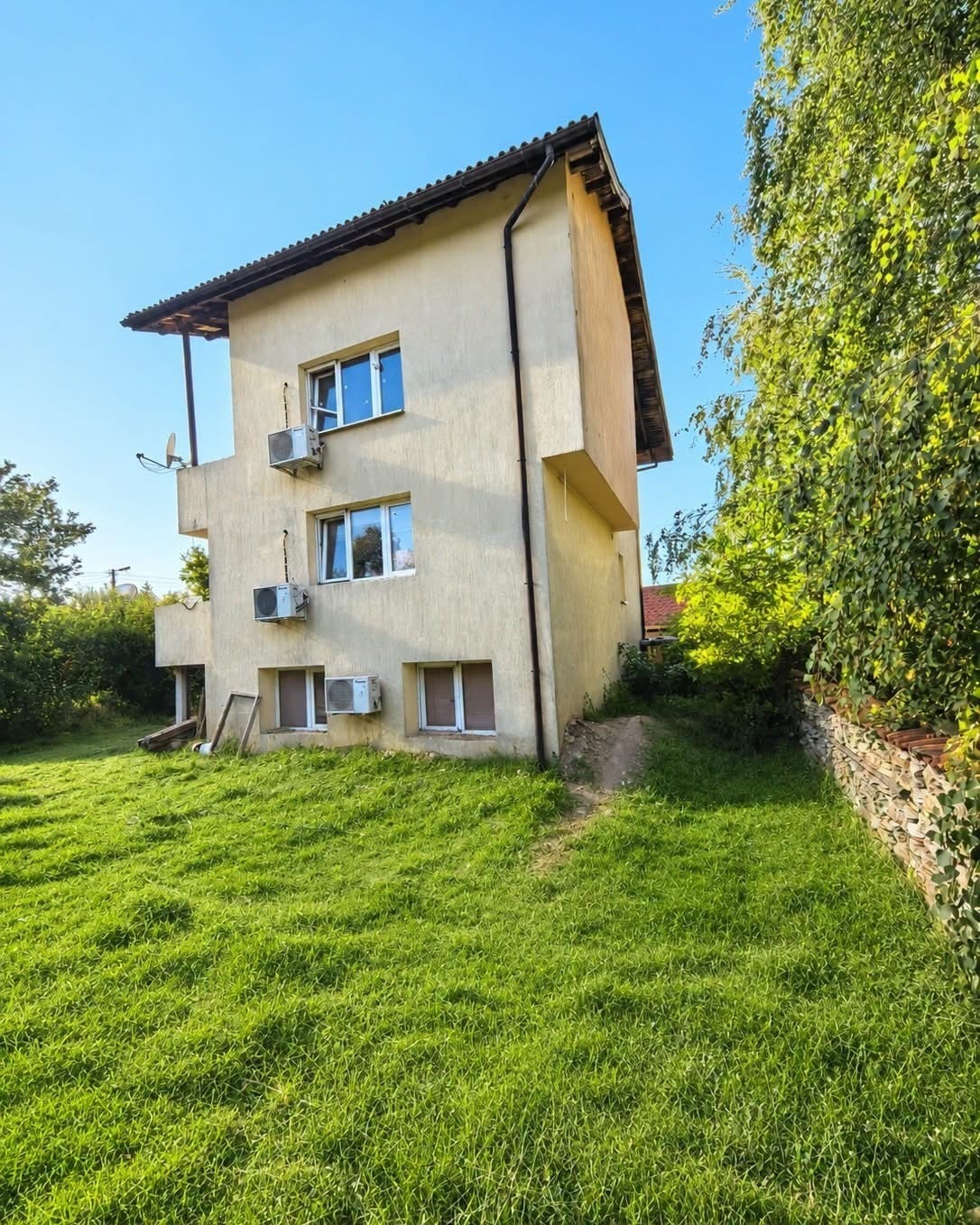 Продава КЪЩА, с. Негушево, област София област, снимка 2 - Къщи - 55709732