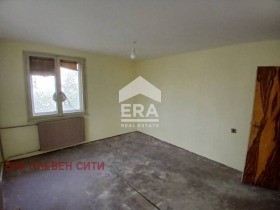 Casa Shirok tsentar, Pleven 4