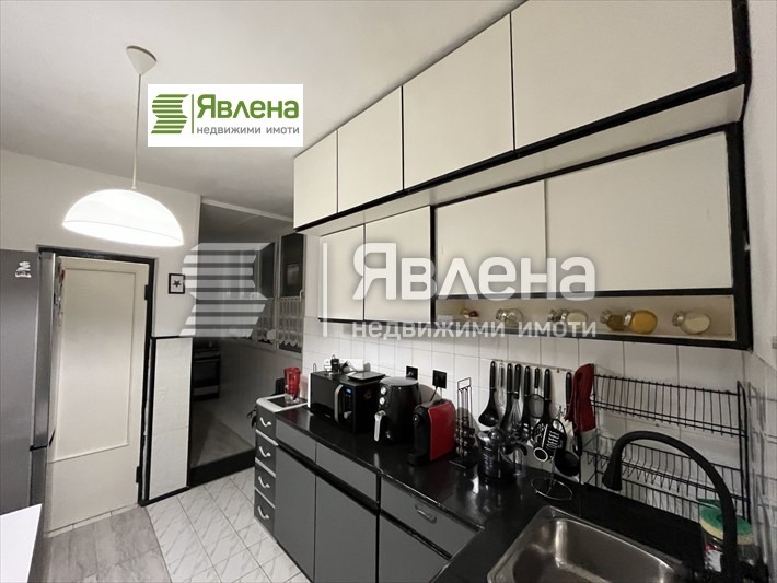 Продава 3-СТАЕН, гр. София, Света Троица, снимка 5 - Апартаменти - 53001656
